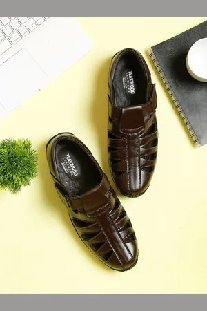 Teakwood Leathers Men Brown Leather Shoe-Style Sandals