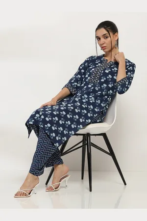Rangriti Women Printed Comfort Low-Rise Pleated Culottes Trousers