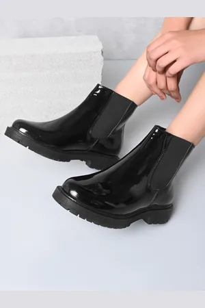 San Frissco Women Glossy Block-Heeled Chelsea Boots