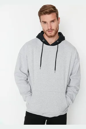 Trendyol Men Grey Graphic Printed Sweatshirt