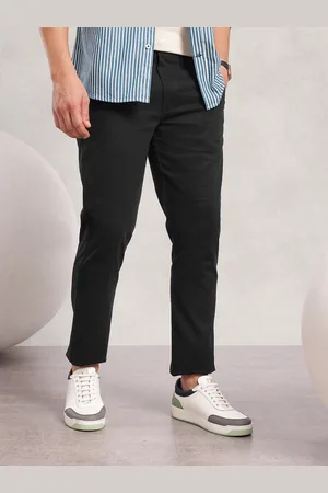 Nautica Men Smart Solid Slim Fit Chinos Trousers