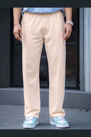 Maniac Men Mid Rise Cotton Relaxed Fit Track Pant
