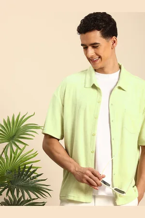 Mast & Harbour Men Premium Spread Collar Textured Solid Cotton Relaxed Fit Casual Shirt