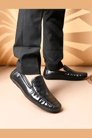 Mast & Harbour Men Textured Round Toe Slip-On Loafers
