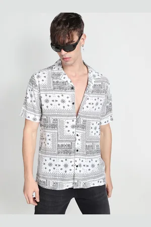 Flying Machine Spread Collar Slim Fit Ethnic Motifs Printed Cuban Collar Casual Shirt