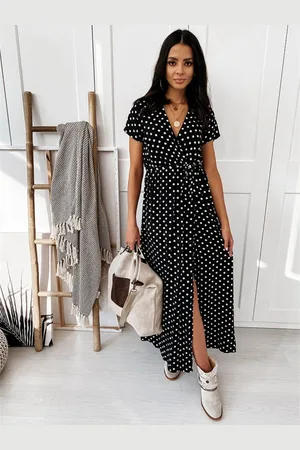 DressBerry Black & White Polka Dot Printed Fit And Flare Maxi Dress