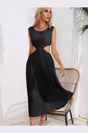 DressBerry Hollowed out waist pleated sleeveless large hem mid length vest Maxi Midi Dress