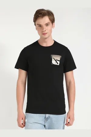 Calvin Klein Men Extended Sleeves Applique T-shirt