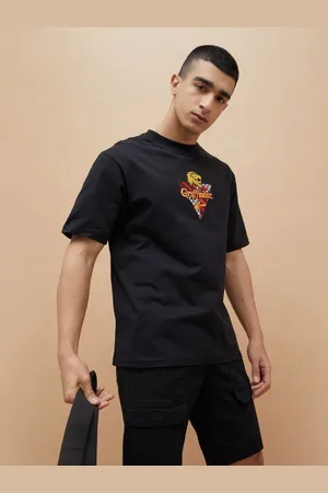 Lifestyle Men Printed Applique T-shirt