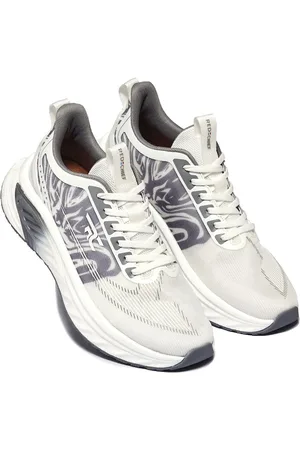 Red Chief Men Mesh Running Non-Marking Shoes