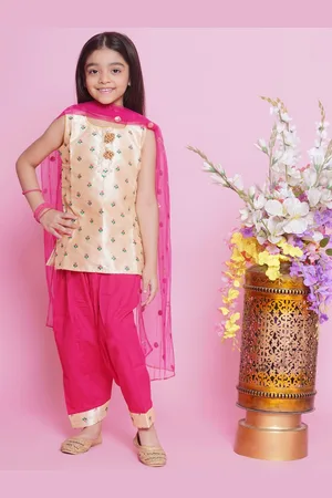 Little Bansi Girls Floral Embroidered Pure Silk Straight Kurta with Salwar & Dupatta