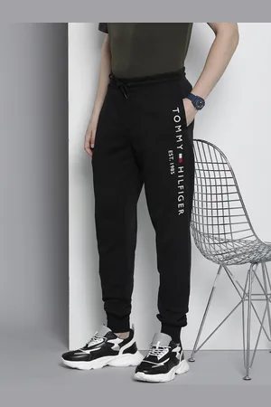 Tommy Hilfiger Men Pure Cotton Brand Logo Embroidered Joggers