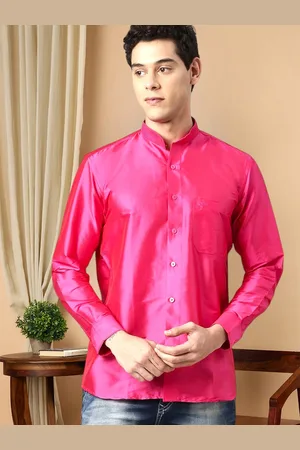 TATTVA Men Fuchsia Relaxed Slim Fit Casual Shirt