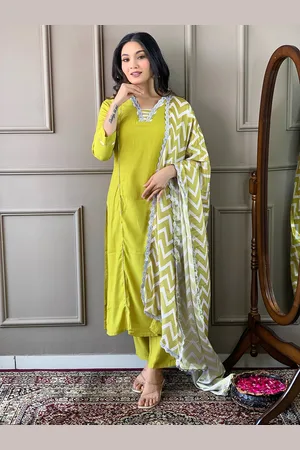 choiceit Women Embroidered Regular Thread Work Kurta with Pyjamas & With Dupatta