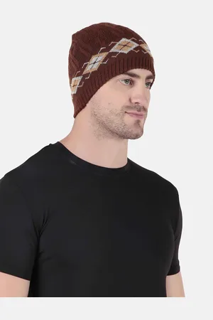 WILD WEST Men Self Design Woollen Beanie