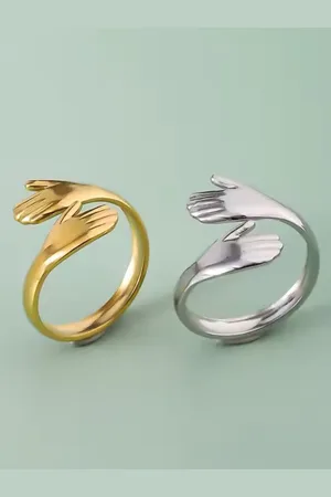 Digital Dress Room Silver & Gold-Plated Promise Hug Finger Ring