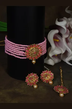 HOUSE OF ARLI Gold-Plated Stones Studded & Beaded Jewellery Set