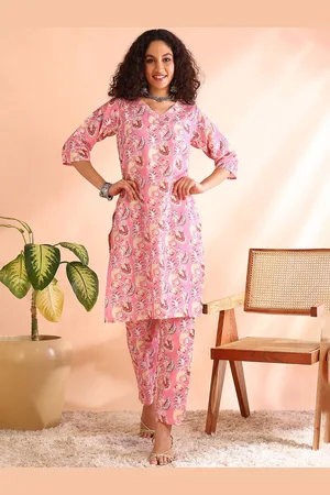 DIVASTRI Women Floral Printed Regular Kurta with Trousers
