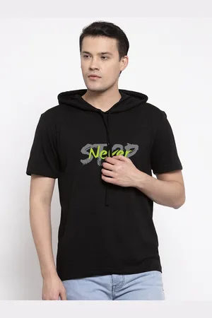 Friskers Men Black Typography Printed T-shirt