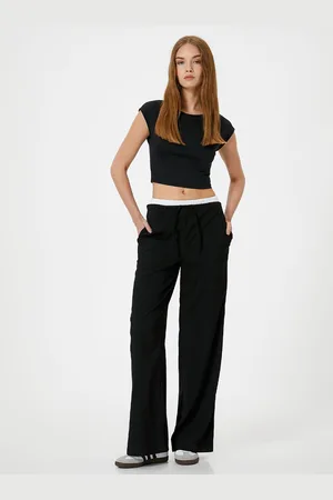 Koton Women Solid Slim Fit T-shirt