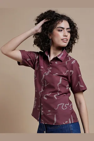 Corsica Women Comfort Opaque Printed Casual Shirt