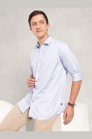 Nautica Classic Fit Opaque Pure Cotton Water Repellent Casual Shirt