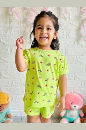 YK Infant Girls Printed Pure Cotton T-shirt With Shorts Clothing Set