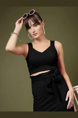 DressBerry Women Solid Sweetheart Neck Sleeves Crop Tank Top