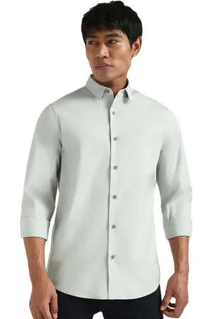 Calvin Klein Men Slim Fit Opaque Casual Shirt