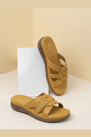 Inc 5 Women Flatform Mules
