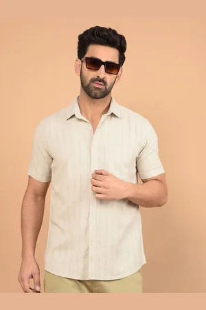 Crimsoune Club Men Classic Slim Fit Spread Collar Textured Cotton Casual Shirt