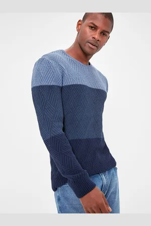 Trendyol Men Self Design Round Neck Cotton Sweatshirt