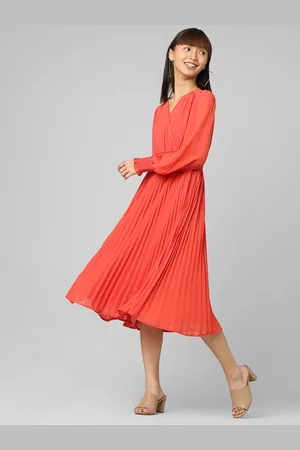 ONLY Accordion Pleated Midi Dress