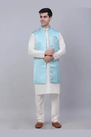 Jompers Men White Solid Kurta with Churidar with Waistcoat