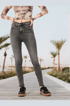 DressBerry Women Grunge Vibe Skinny Fit Mildly Distressed Heavy Fade Frayed Jeans