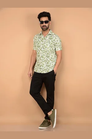 Crimsoune Club Men Classic Slim Fit Spread Collar Floral Printed Cotton Casual Shirt