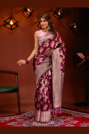 Mimosa Ethnic Motifs Woven Design Zari Kanjeevaram Saree
