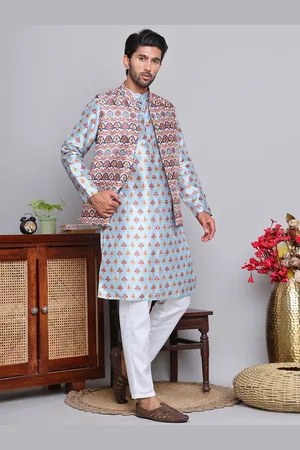 Jompers Men Floral Printed Mandarin Collar Kurta With Pyjamas & Nehru jacket