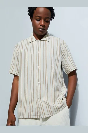 Max Collection URB_N Men Relaxed Fit Striped Casual Shirt