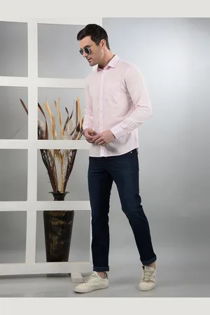 Crimsoune Club Men Classic Slim Fit Spread Collar Vertical Striped Cotton Casual Shirt