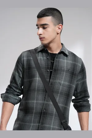 Highlander Men Textured Flannel Casual Checked Shirt