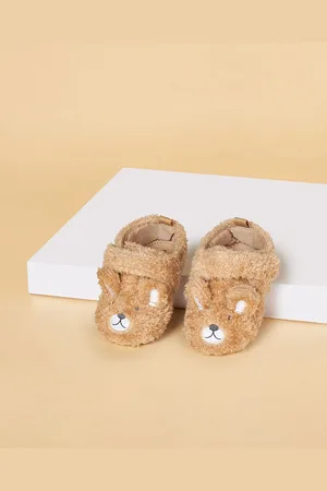 Pantaloons Boys Fur Slip-On Sneakers
