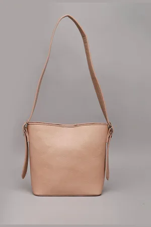 Mast & Harbour Women Textured Bucket Handheld Bag