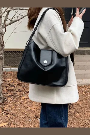 Stylecast Structured Handheld Bag
