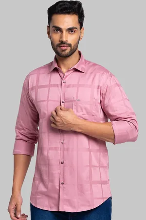 Park Avenue Slim Fit Long Sleeves Spread Collar Cotton Opaque Checked Casual Shirt