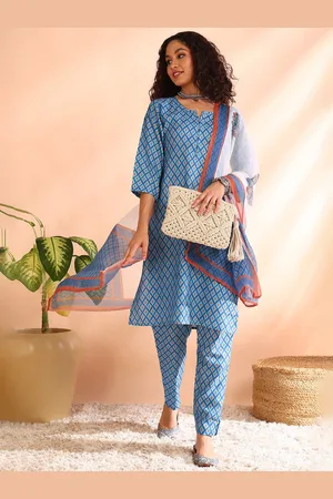 DIVASTRI Women Printed Regular Kurta with Trousers & With Dupatta