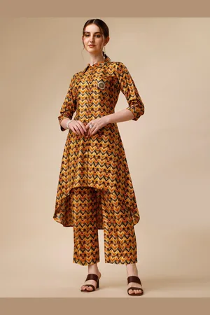 Berrylicious Chevron Printed Shirt Collar High Low A-Line Kurta & Trousers