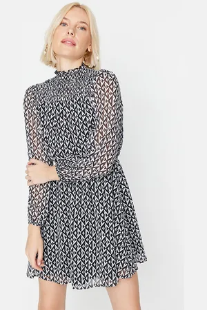 Trendyol Women Black & White Printed Printed Mini Dress