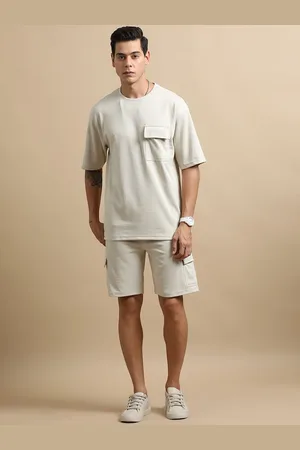 Bushirt Round Neck Drop-shoulder Oversized T-Shirt With Shorts