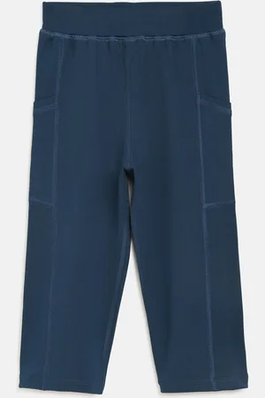 Chimprala Girls Blue Solid Regular Fit Capris